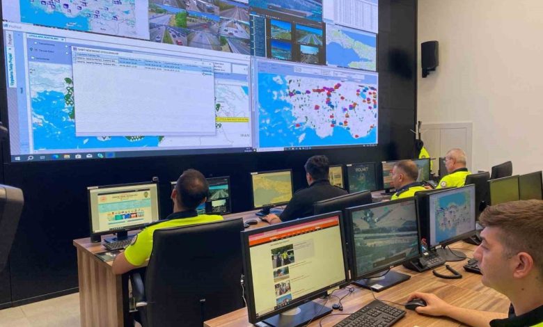 Kurban Bayramı’nda 68 bin 829 emniyet personeli denetim yapacak 1 kurban bayraminda 68 bin 829 emniyet personeli denetim yapacak 6152cf12c928 |