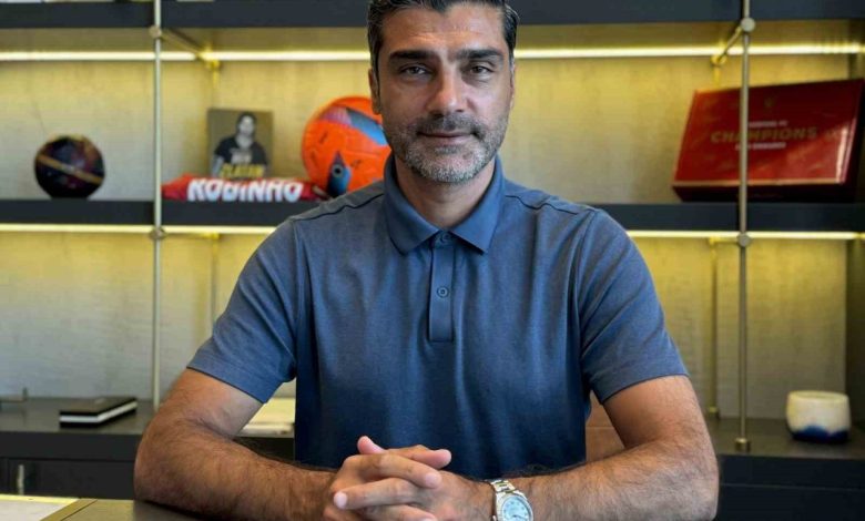 mustafa sarp karakteri olan bir takim organize etmek en buyuk hayalim 19e5689af6f1 |