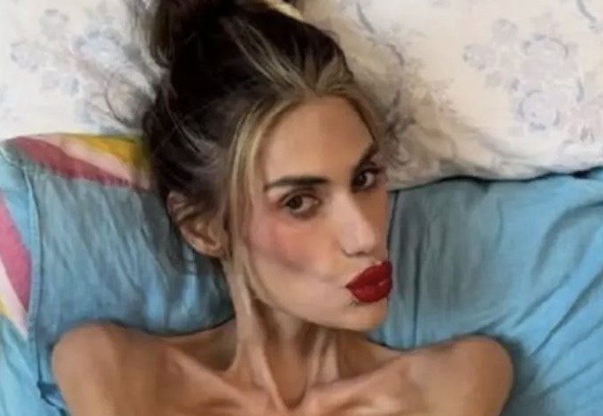 Nihal Candan tedavi gördüğü hastanede hayatını kaybetti 1 nihal candan tedavi gordugu hastanede hayatini kaybetti d33133c1d4bb |