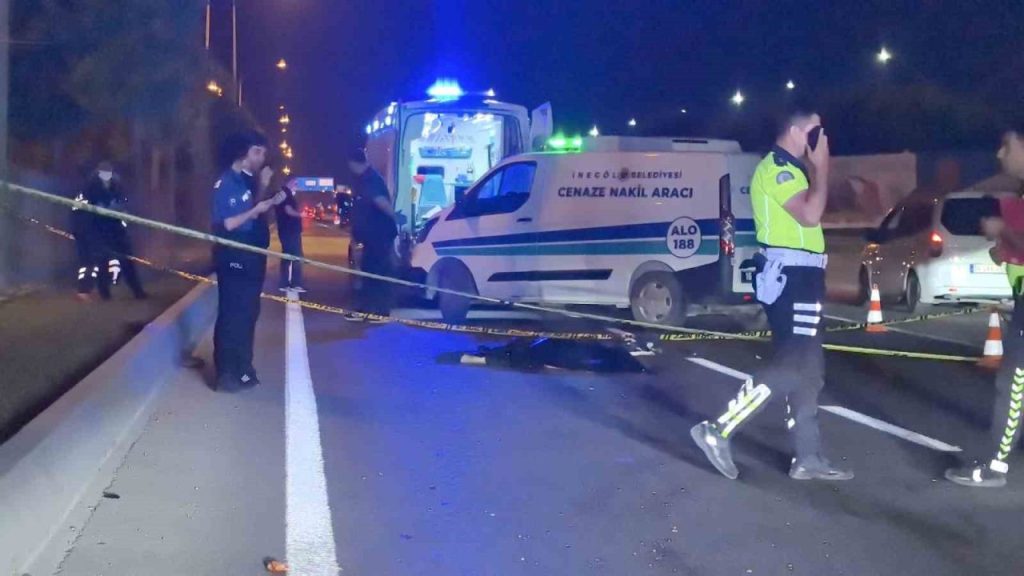 otomobilin carptigi yaya hayatini kaybetti 0633f470be4f |