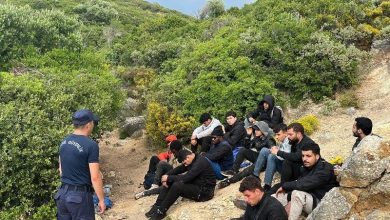 sahil guvenlik hem denizde hem karada yakaladi ed15fc8d7570 |
