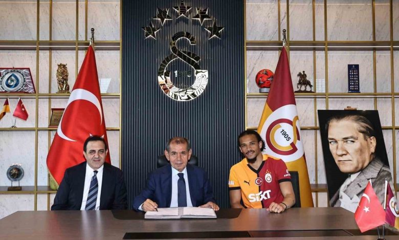 sane turkiyenin en buyuk kulubune geldim 1f76a5a006cf |