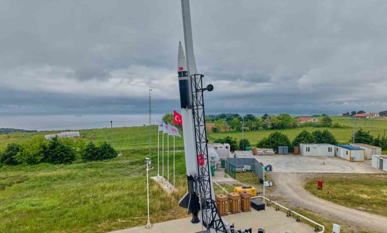 Savunma Sanayii Başkanı Görgün duyurdu: DeltaV iki kademeli hibrit roket 200+ km irtifaya ulaşarak rekor kırdı 1 savunma sanayii baskani gorgun duyurdu deltav iki kademeli hibrit roket 200 km irtifaya ulasarak rekor kirdi 780f49b8ae00 |