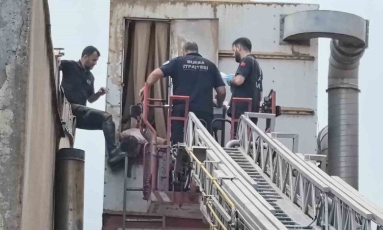 talas emici makinesine sikisan isciyi itfaiye ekipleri kurtardi 1a719a144e1d |