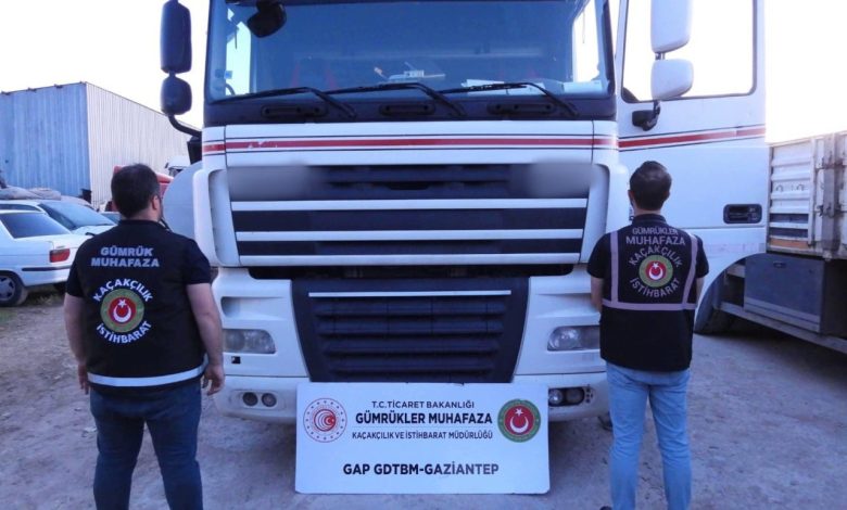 Ticaret Bakanlığı’ndan kaçak alkol operasyonu: 12,5 ton içki ele geçirildi 1 ticaret bakanligindan kacak alkol operasyonu 125 ton icki ele gecirildi 5fc533a4756a |