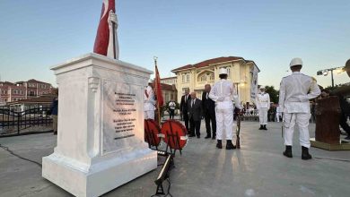 turkiye sehitlerini aniyor programi canakkale deniz muzesinde gerceklestirildi deef556d9633 |