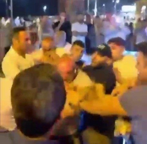 zabita memurlariyla seyyar saticilar boyle kavgaya tutustu a78f62d442b8 |