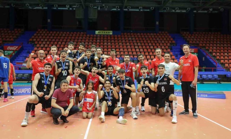 19 yas alti erkek milli takimi balkan sampiyonu oldu d4c2e103c7b0 |
