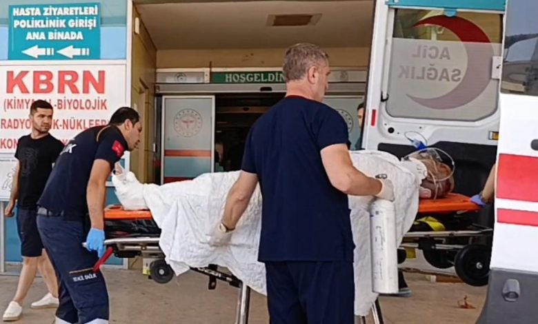 3. kattan düşen yaşlı adam ağır yaralandı 1 3 kattan dusen yasli adam agir yaralandi 5fead9a13a12 |