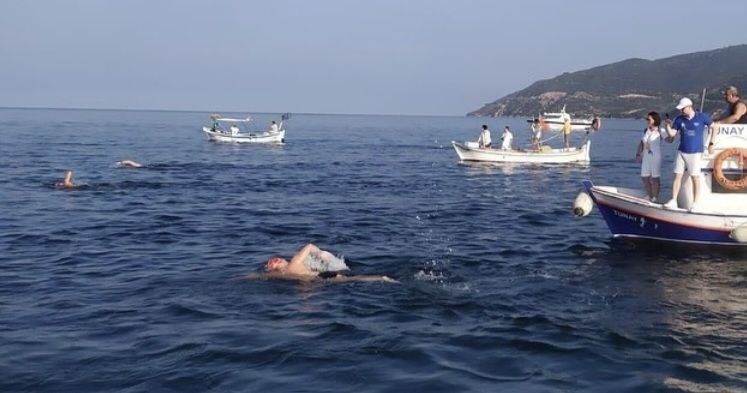 4 acik deniz yuzme maratonu mudanyada neticelendi 63b63cb1a417 |