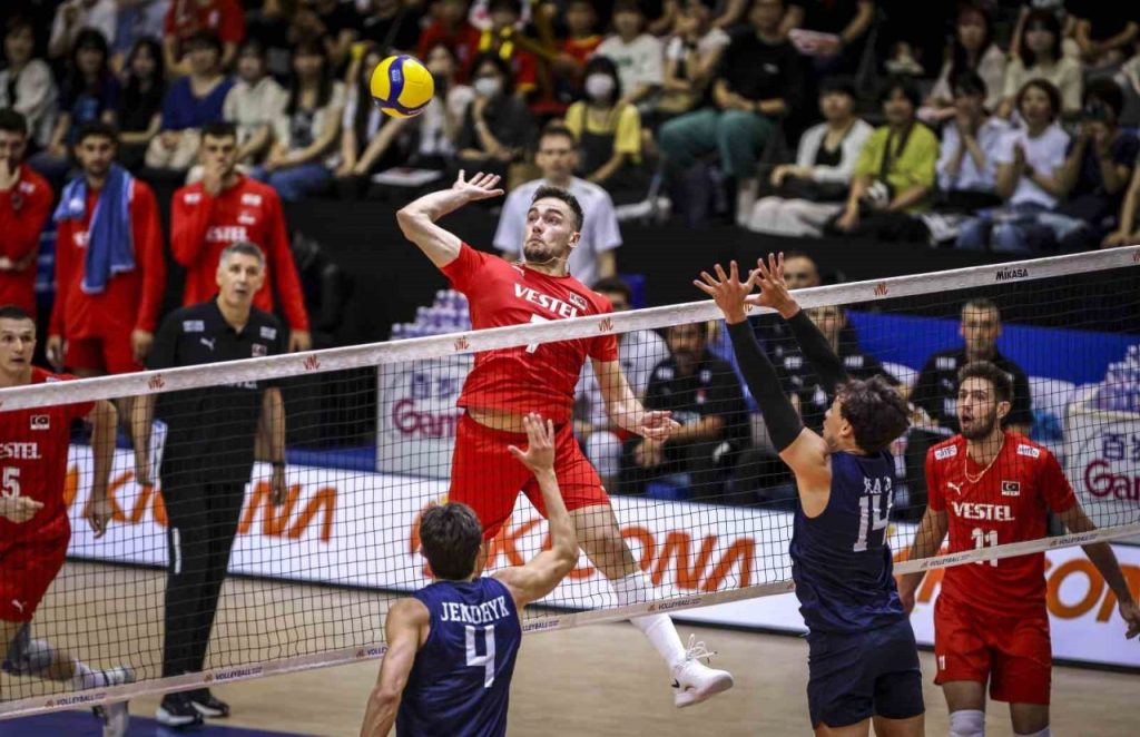 a milli erkek voleybol takimi abdye 3 0 maglup oldu e3401fe45d4d |