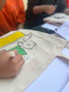 akis gyo kirmizi karavani yola cikariyor 56ec2f699bed |