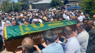 ankarada 15 temmuz sehidinin babasi defnedildi 9827cce5a6a4 |