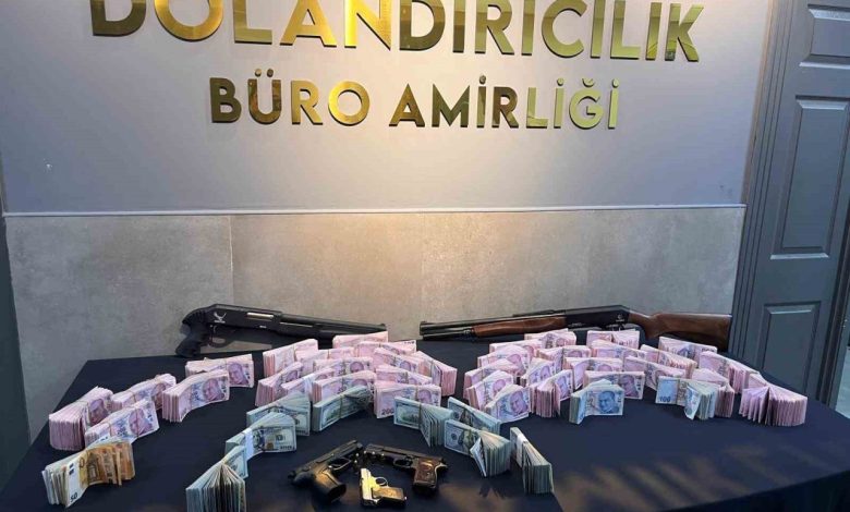 Ankara’da "Kafes Operasyonu": 25 şüpheli yakalandı 1 ankarada kafes operasyonu 25 supheli yakalandi 46b21a16c331 |