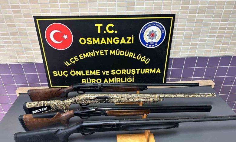 Asker uğurlamasında havaya defalarca ateş açan şahıslar gözaltına alındı 1 asker ugurlamasinda havaya defalarca ates acan sahislar gozaltina alindi 7ab8fadfe375 |