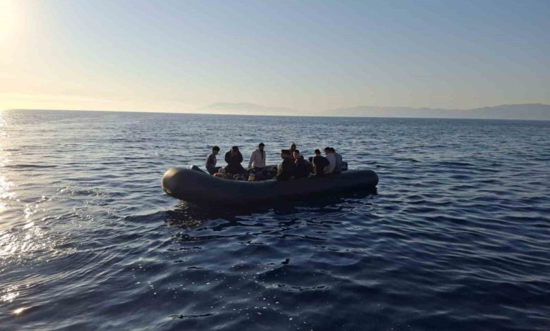 ayvacikta 16si cocuk 23 kacak gocmen kurtarildi da1e8255eb34 |