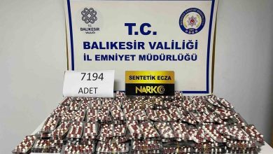 ayvalikta 3 uyusturucu saticisi tutuklandi a7f87d6932a5 |