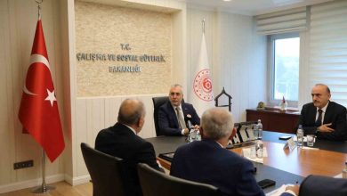 bakan isikhan iscilerimize birinci alti ay icin yuzde 24 ikinci ucuncu ve dorduncu alti aylar icin gerceklesen enflasyon oranini teklif ediyoruz a3839d0022c4 |
