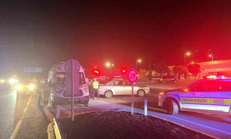 balikesirde cift tarali trafik kazasi 4 yarali d9a4b48706e7 |