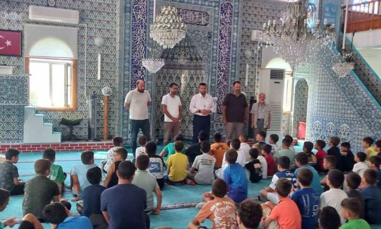bandirmadaki camilerde yaz kurslarina yogun ilgi b462e069112f |