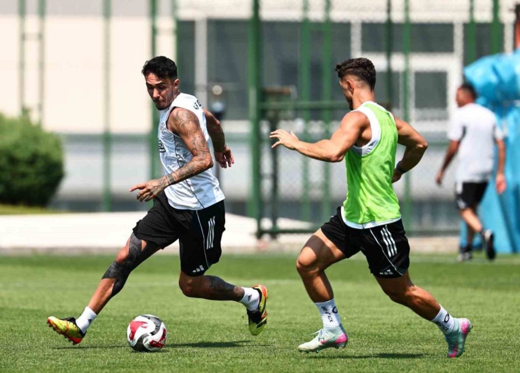 besiktas shakhtar donetsk maci hazirliklarini surduruyor ba3883f831a3 |