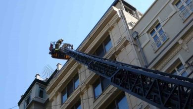 beyoglunda bir otelde yangin panigi 2707afd26712 |
