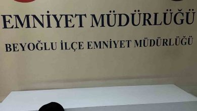 beyoglunda motosikletli saldirganlar mobilyaciya kursun yagdirdi o anlar kamerada 3b163c6774b2 |