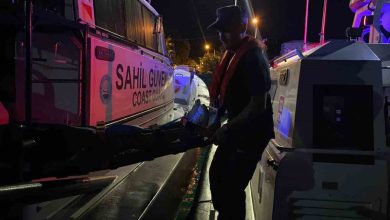 bozcaadada trafik kazasinda yaralanan vatandasin tibbi tahliyesi sahil guvenlik ekiplerince gerceklestirildi 81c6d9797f88 |