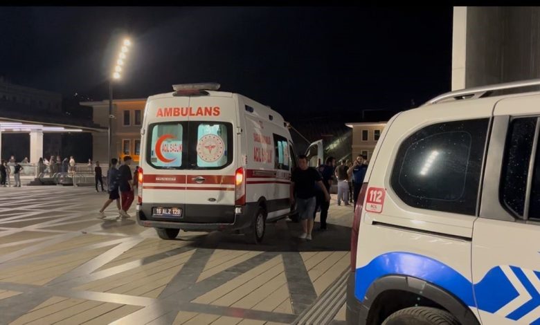 bursada bicakli dehset 14 yasindaki genc kiz 4 kisiyi bicakladi 602023e79814 |