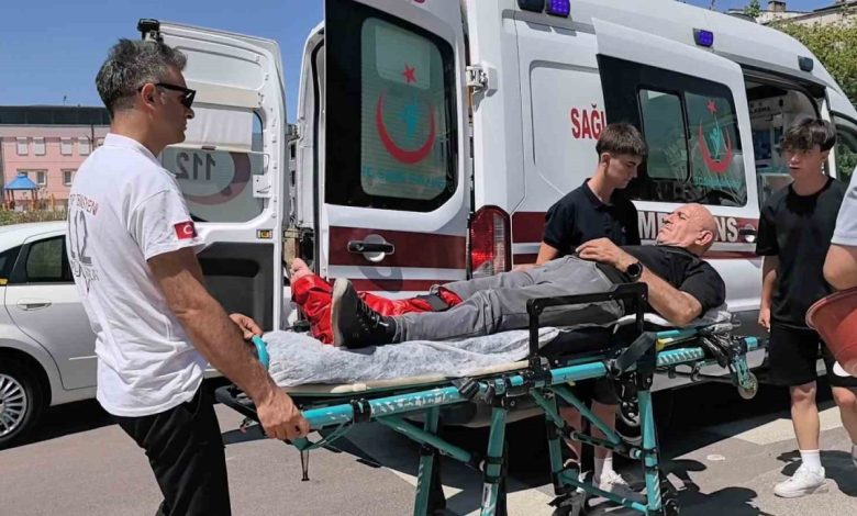 Bursa’da cip ile elektrikli bisiklet çarpıştı: 1 yaralı 1 bursada cip ile elektrikli bisiklet carpisti 1 yarali 4f67a2c890f0 |