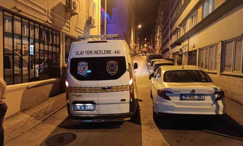 Bursa’da kavgada önce silahlar, sonra bıçaklar çekildi: 2 yaralı 1 bursada kavgada once silahlar sonra bicaklar cekildi 2 yarali 66452c6e9752 |