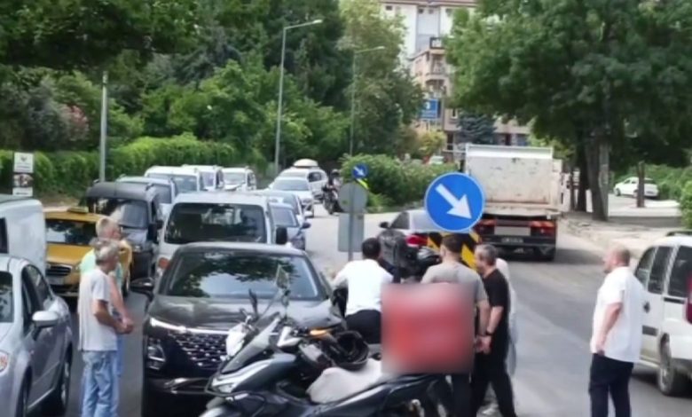 bursada yol verme kavgasi kamerada 3330e46385eb |