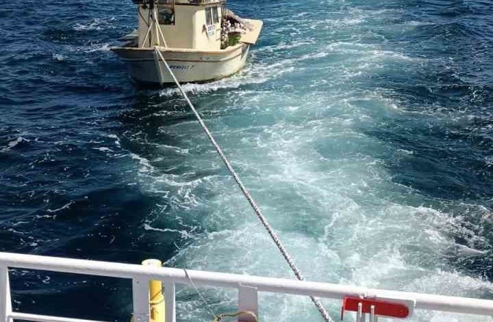 Çanakkale Boğazı’nda makine arızası yaparak sürüklenen tekne kurtarıldı 1 canakkale bogazinda makine arizasi yaparak suruklenen tekne kurtarildi 408a41f761a4 |