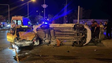 canakkalede ticari taksi ve otomobil carpisti 8 yarali 543f22fa14c3 |