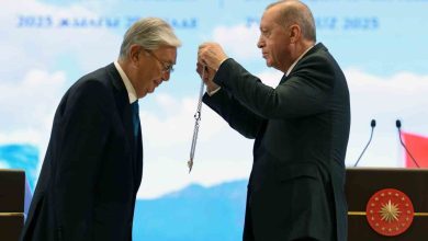 cumhurbaskani erdogan tarafindan kazakistan cumhurbaskani tokayeve devlet nisani tevcih edildi e5c3a88bf2bf |