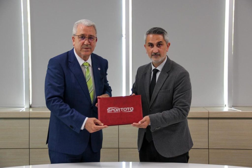 ege universitesi ile spor toto arasinda spor alanlari protokolu b395186dfd0f |