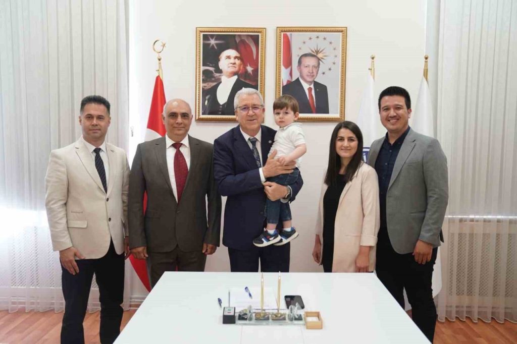 ege universitesi ortakliginda yapay zek destekli hibrit biyomekanik test cihazi gelistirildi b6aba7f39d90 |