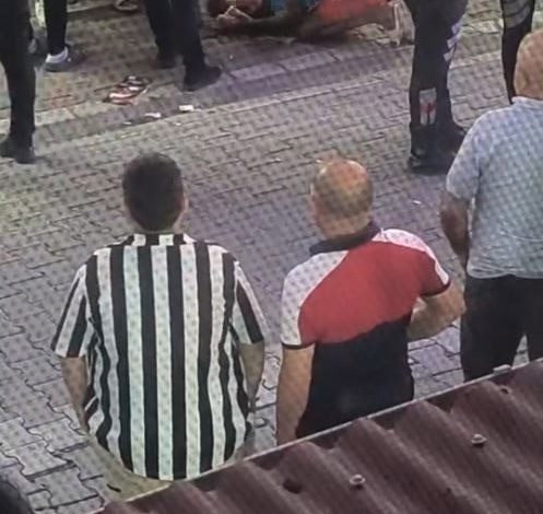 Esenyurt’ta kadın kasiyerle ile müşteri tartıştı, eşinin de dahil olmasıyla ortalık karıştı 1 esenyurtta kadin kasiyerle ile musteri tartisti esinin de dahil olmasiyla ortalik karisti 0ef453eb07fa |