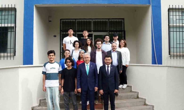 EÜ Siber Güvenlik Meslek Yüksekokulu yeni dijital savaşçılarını bekliyor 1 eu siber guvenlik meslek yuksekokulu yeni dijital savascilarini bekliyor 97ad6ceabf97 |