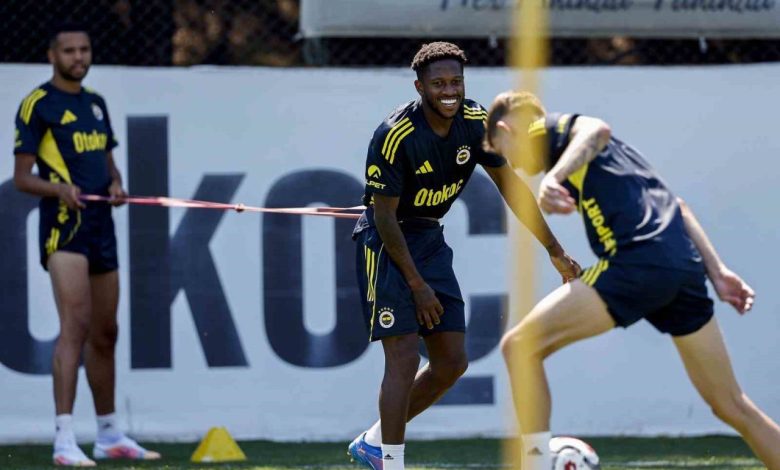 Fenerbahçe, günün ilk antrenmanını yaptı 1 fenerbahce gunun ilk antrenmanini yapti e8bed2763276 |