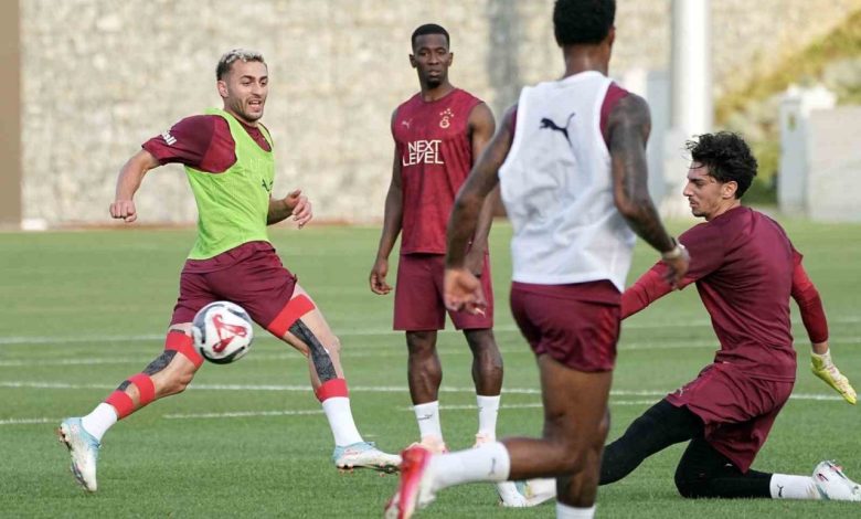 galatasaray cift antrenman yapti 6ccb1b85a505 |