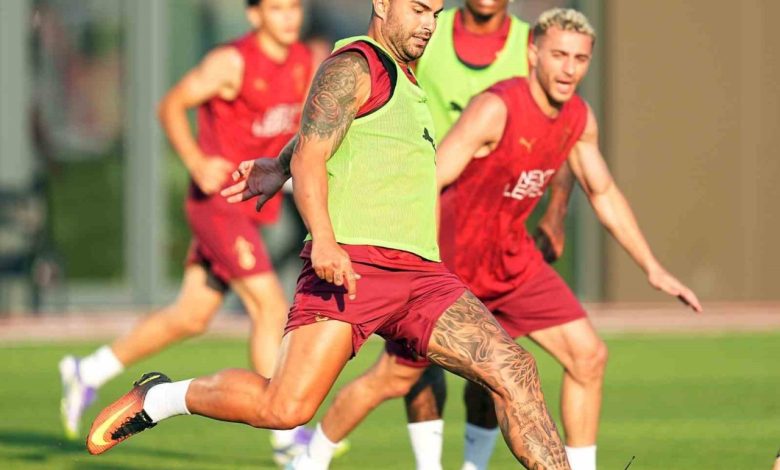 galatasaray cift antrenman yapti 8c86cce52ef0 |