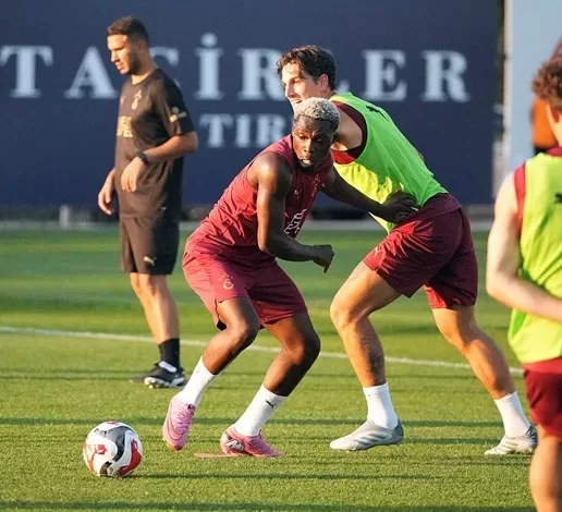 Galatasaray, yeni sezon hazırlıklarına devam etti 1 galatasaray yeni sezon hazirliklarina devam etti 4271db4360a3 |