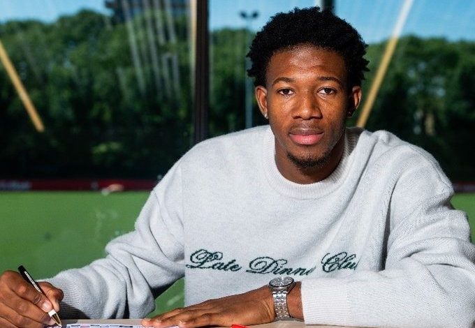 Gaoussou Diarra, Feyenoord’a transfer oldu 1 gaoussou diarra feyenoorda transfer oldu 742e917e2aee |