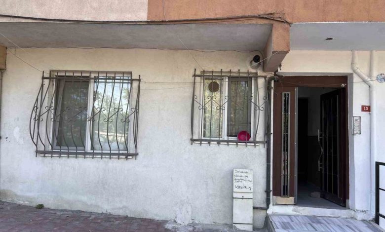 gaziosmanpasada bir kisi evinde olu bulundu 93da7f56347d |