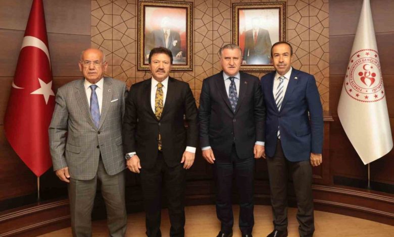 genclik ve spor bakani askin bak ankaragucu onursal baskani yigineri kabul etti 4721c15166bf |