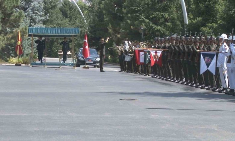 genelkurmay baskani gurak kuzey makedonya cumhuriyeti genelkurmay baskani lafchiski ile bir araya geldi af98cc11ad98 |