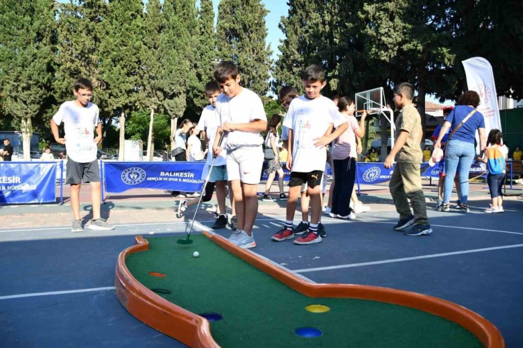 gsb spor okullari acilisi yapildi b07ad9bfe6d6 |