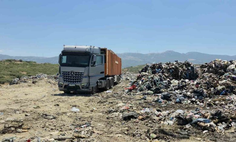 İzmir’in çöpü Tire’ye taşınıyor: Vatandaşlar tepkili 1 izmirin copu tireye tasiniyor vatandaslar tepkili 13e532332e24 |
