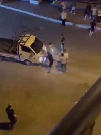 kadinlara rahatsizlik verdigi iddia edilen sahsa mahalle dayagi b533bc8f15f6 |